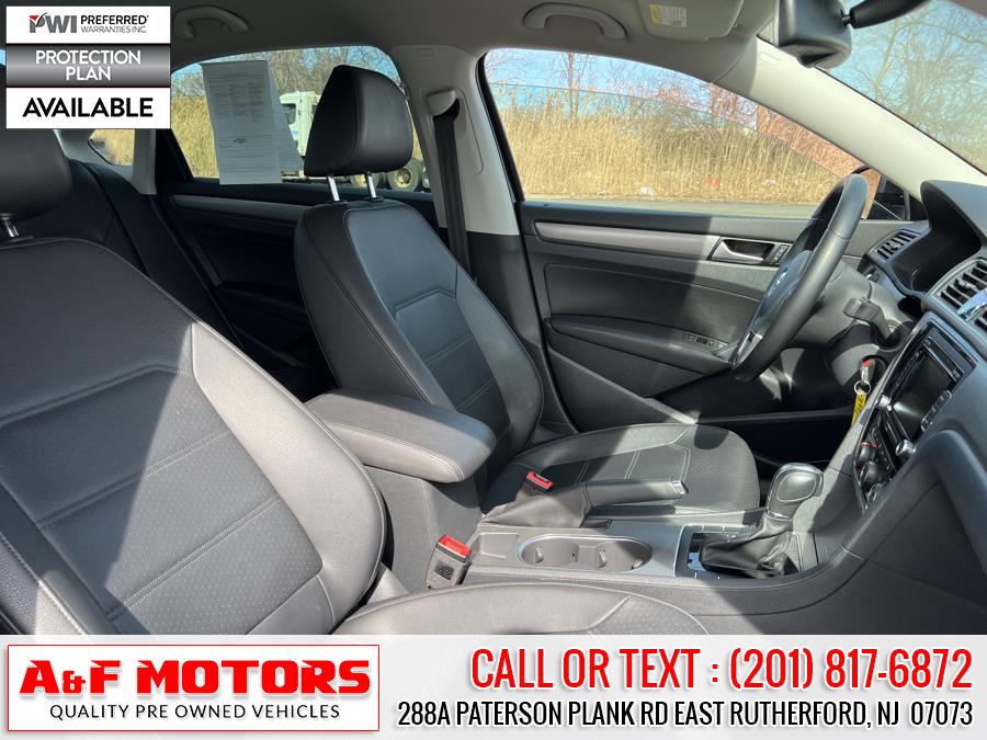 2014 Volkswagen Passat 4dr Sdn 1.8T Auto SE w/Sunroof & Nav, available for sale in East Rutherford, New Jersey | A&F Motors LLC. East Rutherford, New Jersey 2014 Volkswagen Passat 4dr Sdn 1.8T Auto SE w/Sunroof & Nav, available for sale in East Rutherford, New Jersey | A&F Motors LLC. East Rutherford, New Jersey