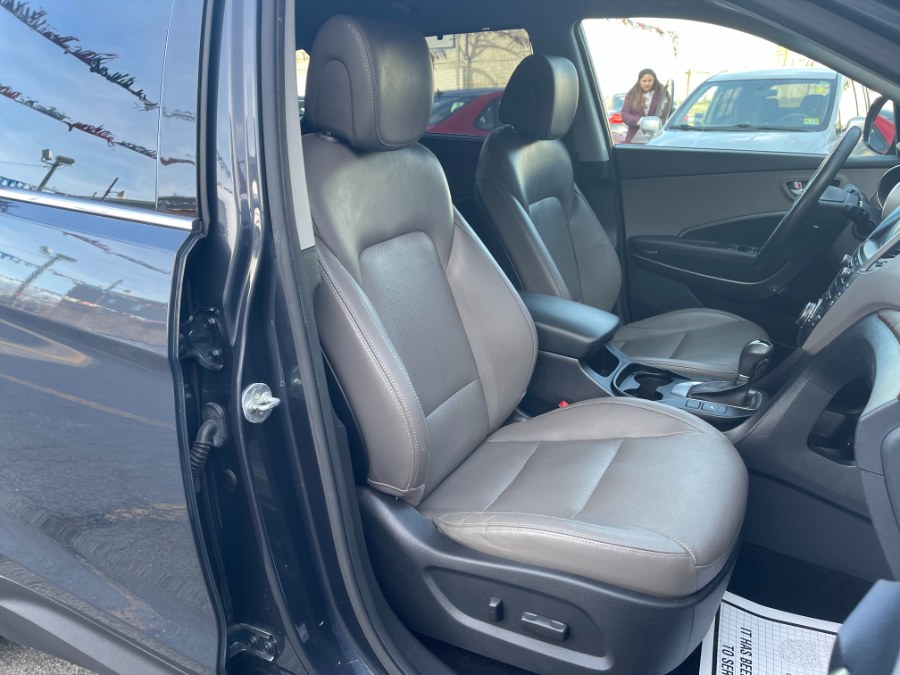 2017 Hyundai Santa Fe Limited 3.3L Auto AWD, available for sale in Paterson, New Jersey | DZ Automall. Paterson, New Jersey 2017 Hyundai Santa Fe Limited 3.3L Auto AWD, available for sale in Paterson, New Jersey | DZ Automall. Paterson, New Jersey