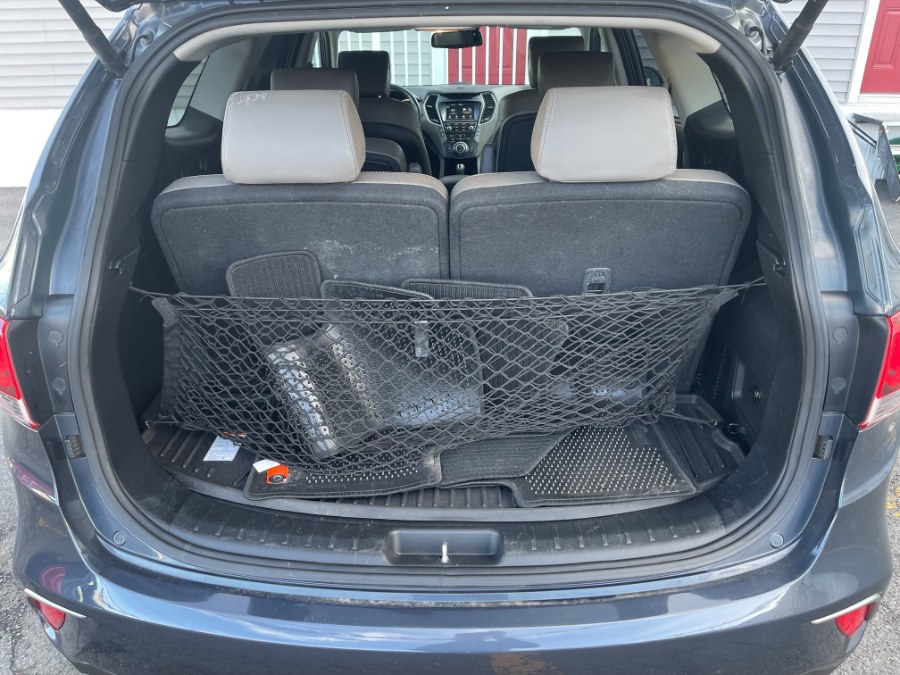 2017 Hyundai Santa Fe Limited 3.3L Auto AWD, available for sale in Paterson, New Jersey | DZ Automall. Paterson, New Jersey 2017 Hyundai Santa Fe Limited 3.3L Auto AWD, available for sale in Paterson, New Jersey | DZ Automall. Paterson, New Jersey