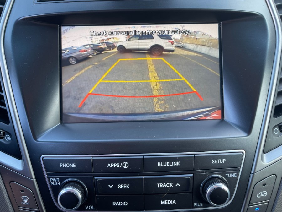 2017 Hyundai Santa Fe Limited 3.3L Auto AWD, available for sale in Paterson, New Jersey | DZ Automall. Paterson, New Jersey 2017 Hyundai Santa Fe Limited 3.3L Auto AWD, available for sale in Paterson, New Jersey | DZ Automall. Paterson, New Jersey