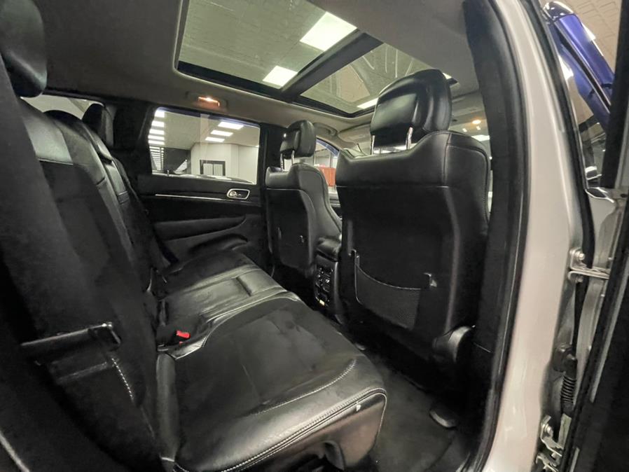 Used Jeep Grand Cherokee 4WD 4dr SRT8 2012 | Power Motors East. Massapequa Park, New York Used Jeep Grand Cherokee 4WD 4dr SRT8 2012 | Power Motors East. Massapequa Park, New York