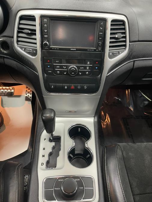 Used Jeep Grand Cherokee 4WD 4dr SRT8 2012 | Power Motors East. Massapequa Park, New York Used Jeep Grand Cherokee 4WD 4dr SRT8 2012 | Power Motors East. Massapequa Park, New York