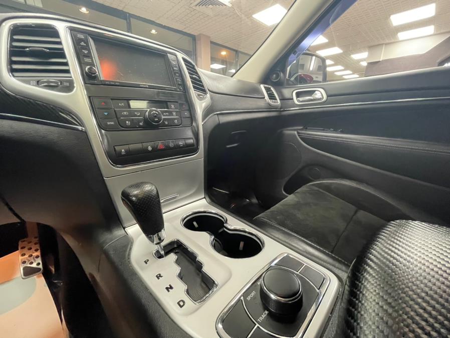 Used Jeep Grand Cherokee 4WD 4dr SRT8 2012 | Power Motors East. Massapequa Park, New York Used Jeep Grand Cherokee 4WD 4dr SRT8 2012 | Power Motors East. Massapequa Park, New York