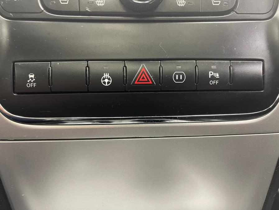 Used Jeep Grand Cherokee 4WD 4dr SRT8 2012 | Power Motors East. Massapequa Park, New York Used Jeep Grand Cherokee 4WD 4dr SRT8 2012 | Power Motors East. Massapequa Park, New York
