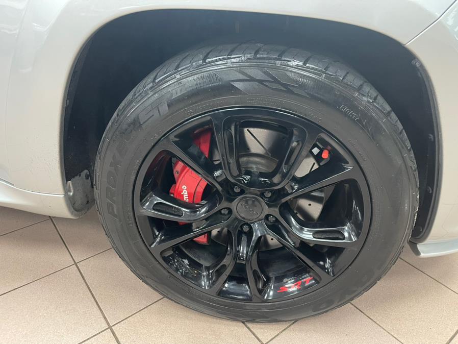 Used Jeep Grand Cherokee 4WD 4dr SRT8 2012 | Power Motors East. Massapequa Park, New York Used Jeep Grand Cherokee 4WD 4dr SRT8 2012 | Power Motors East. Massapequa Park, New York