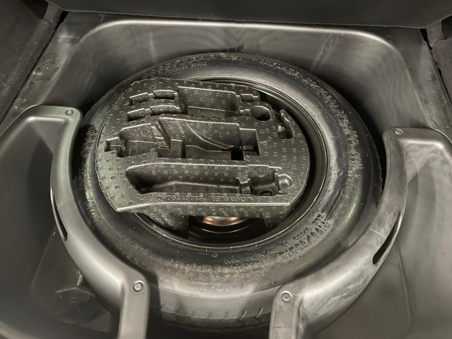 Used Jeep Grand Cherokee 4WD 4dr SRT8 2012 | Power Motors East. Massapequa Park, New York Used Jeep Grand Cherokee 4WD 4dr SRT8 2012 | Power Motors East. Massapequa Park, New York