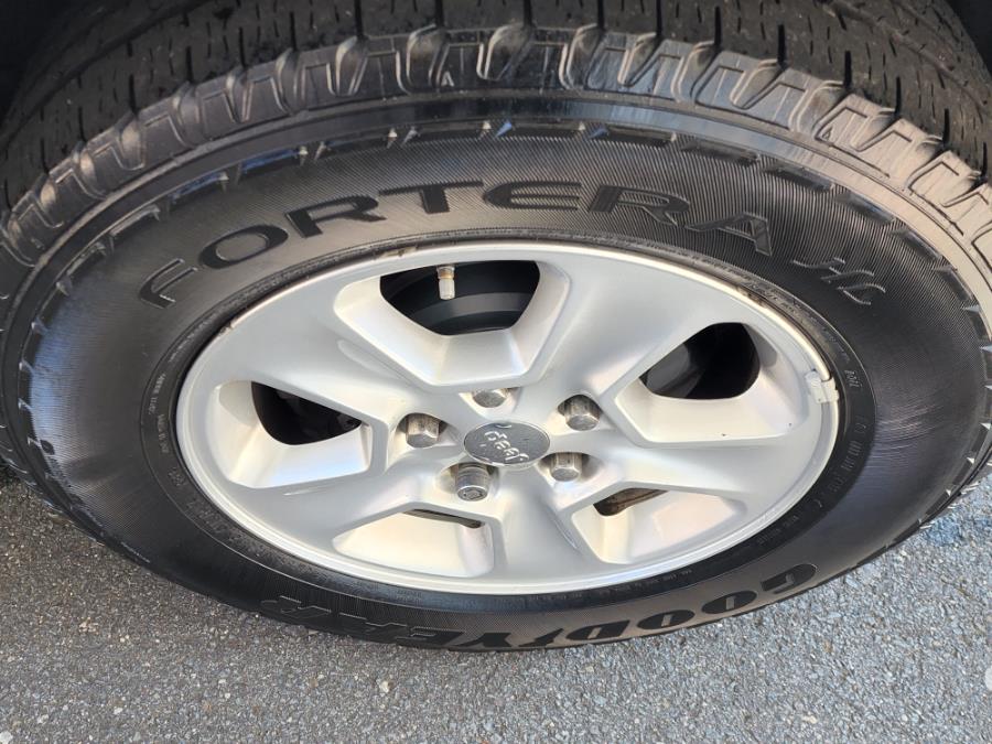 2014 Jeep Grand Cherokee 4WD 4dr Laredo, available for sale in New Britain, Connecticut | Supreme Automotive. New Britain, Connecticut 2014 Jeep Grand Cherokee 4WD 4dr Laredo, available for sale in New Britain, Connecticut | Supreme Automotive. New Britain, Connecticut