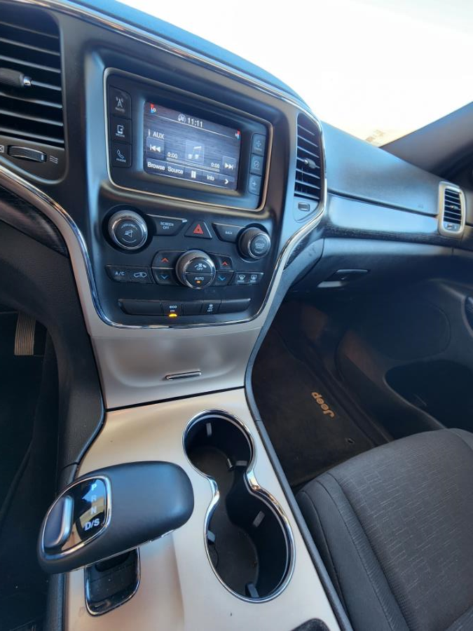 2014 Jeep Grand Cherokee 4WD 4dr Laredo, available for sale in New Britain, Connecticut | Supreme Automotive. New Britain, Connecticut 2014 Jeep Grand Cherokee 4WD 4dr Laredo, available for sale in New Britain, Connecticut | Supreme Automotive. New Britain, Connecticut