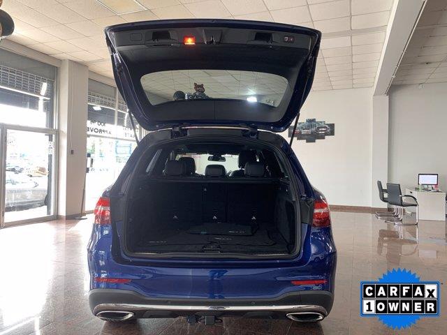 Used Mercedes-benz Glc GLC 300 2018 | Luxury Automotive Club. Woodside, New York Used Mercedes-benz Glc GLC 300 2018 | Luxury Automotive Club. Woodside, New York