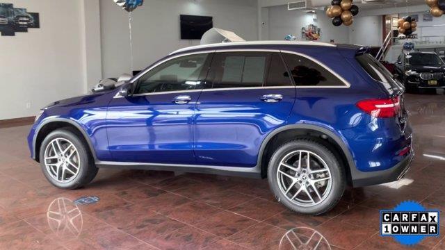 Used Mercedes-benz Glc GLC 300 2018 | Luxury Automotive Club. Woodside, New York Used Mercedes-benz Glc GLC 300 2018 | Luxury Automotive Club. Woodside, New York