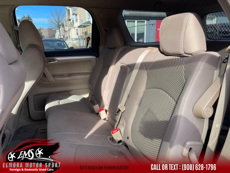2008 Saturn Outlook FWD 4dr XE, available for sale in Elizabeth, New Jersey | Elmora Motor Sports. Elizabeth, New Jersey 2008 Saturn Outlook FWD 4dr XE, available for sale in Elizabeth, New Jersey | Elmora Motor Sports. Elizabeth, New Jersey