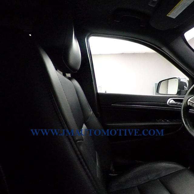 2019 Jeep Grand Cherokee Limited 4x4, available for sale in Naugatuck, Connecticut | J&M Automotive Sls&Svc LLC. Naugatuck, Connecticut 2019 Jeep Grand Cherokee Limited 4x4, available for sale in Naugatuck, Connecticut | J&M Automotive Sls&Svc LLC. Naugatuck, Connecticut