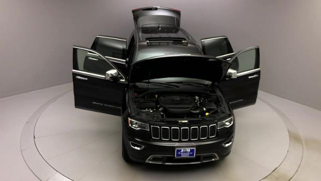 2019 Jeep Grand Cherokee Limited 4x4, available for sale in Naugatuck, Connecticut | J&M Automotive Sls&Svc LLC. Naugatuck, Connecticut 2019 Jeep Grand Cherokee Limited 4x4, available for sale in Naugatuck, Connecticut | J&M Automotive Sls&Svc LLC. Naugatuck, Connecticut