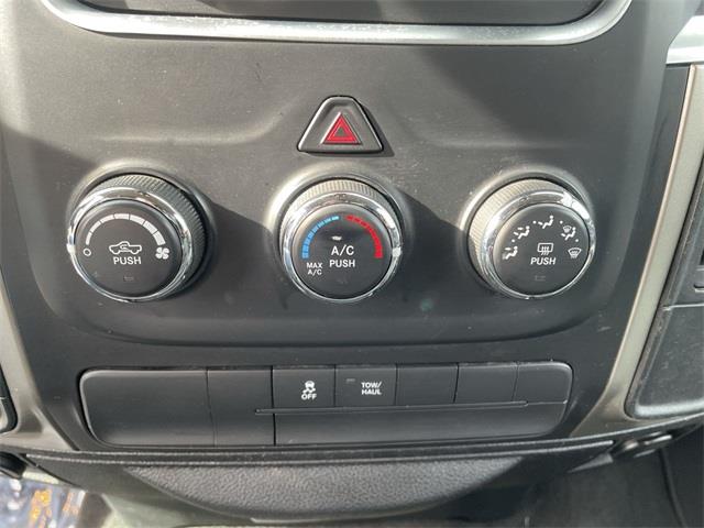 2014 Ram 1500 SLT, available for sale in Stratford, Connecticut | Wiz Leasing Inc. Stratford, Connecticut 2014 Ram 1500 SLT, available for sale in Stratford, Connecticut | Wiz Leasing Inc. Stratford, Connecticut