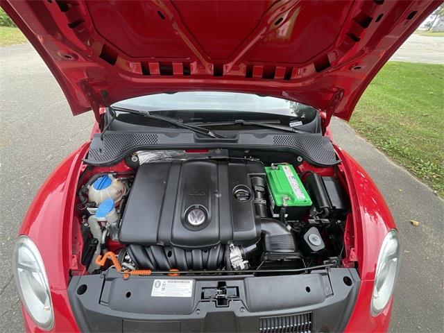 2012 Volkswagen Beetle 2.5L, available for sale in Stratford, Connecticut | Wiz Leasing Inc. Stratford, Connecticut 2012 Volkswagen Beetle 2.5L, available for sale in Stratford, Connecticut | Wiz Leasing Inc. Stratford, Connecticut