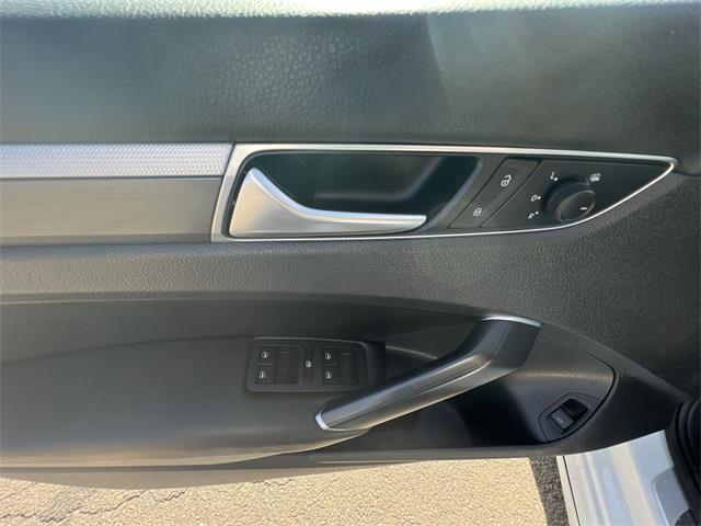 2018 Volkswagen Passat 2.0T R-Line, available for sale in Milford, Connecticut | Wiz Sports and Imports. Milford, Connecticut 2018 Volkswagen Passat 2.0T R-Line, available for sale in Milford, Connecticut | Wiz Sports and Imports. Milford, Connecticut