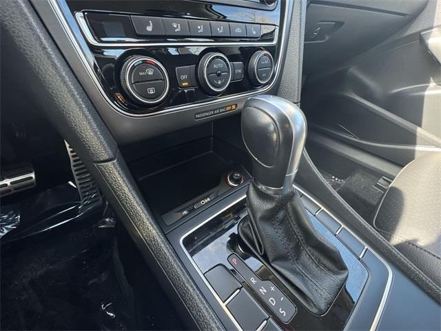 2018 Volkswagen Passat 2.0T R-Line, available for sale in Milford, Connecticut | Wiz Sports and Imports. Milford, Connecticut 2018 Volkswagen Passat 2.0T R-Line, available for sale in Milford, Connecticut | Wiz Sports and Imports. Milford, Connecticut