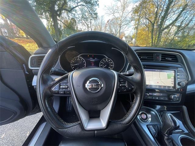 2017 Nissan Maxima SR, available for sale in Stratford, Connecticut | Wiz Leasing Inc. Stratford, Connecticut 2017 Nissan Maxima SR, available for sale in Stratford, Connecticut | Wiz Leasing Inc. Stratford, Connecticut