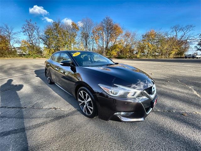 2017 Nissan Maxima SR, available for sale in Stratford, Connecticut | Wiz Leasing Inc. Stratford, Connecticut 2017 Nissan Maxima SR, available for sale in Stratford, Connecticut | Wiz Leasing Inc. Stratford, Connecticut