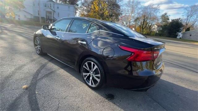 2017 Nissan Maxima SR, available for sale in Stratford, Connecticut | Wiz Leasing Inc. Stratford, Connecticut 2017 Nissan Maxima SR, available for sale in Stratford, Connecticut | Wiz Leasing Inc. Stratford, Connecticut