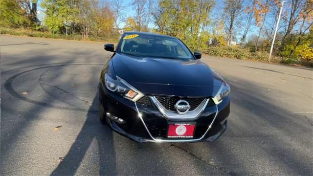 2017 Nissan Maxima SR, available for sale in Stratford, Connecticut | Wiz Leasing Inc. Stratford, Connecticut 2017 Nissan Maxima SR, available for sale in Stratford, Connecticut | Wiz Leasing Inc. Stratford, Connecticut