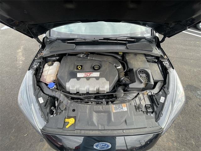 2018 Ford Focus ST, available for sale in Stratford, Connecticut | Wiz Leasing Inc. Stratford, Connecticut 2018 Ford Focus ST, available for sale in Stratford, Connecticut | Wiz Leasing Inc. Stratford, Connecticut