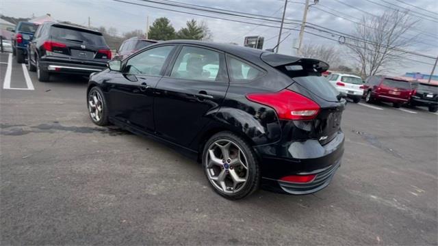 2018 Ford Focus ST, available for sale in Stratford, Connecticut | Wiz Leasing Inc. Stratford, Connecticut 2018 Ford Focus ST, available for sale in Stratford, Connecticut | Wiz Leasing Inc. Stratford, Connecticut