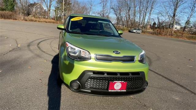 2016 Kia Soul Base, available for sale in Stratford, Connecticut | Wiz Leasing Inc. Stratford, Connecticut 2016 Kia Soul Base, available for sale in Stratford, Connecticut | Wiz Leasing Inc. Stratford, Connecticut