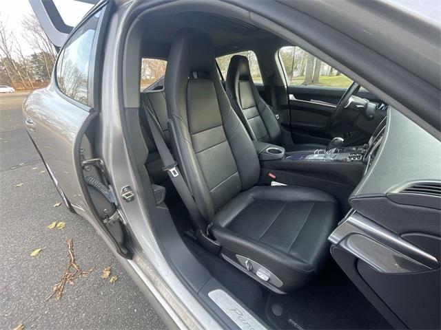 2012 Porsche Panamera 4, available for sale in Stratford, Connecticut | Wiz Leasing Inc. Stratford, Connecticut 2012 Porsche Panamera 4, available for sale in Stratford, Connecticut | Wiz Leasing Inc. Stratford, Connecticut