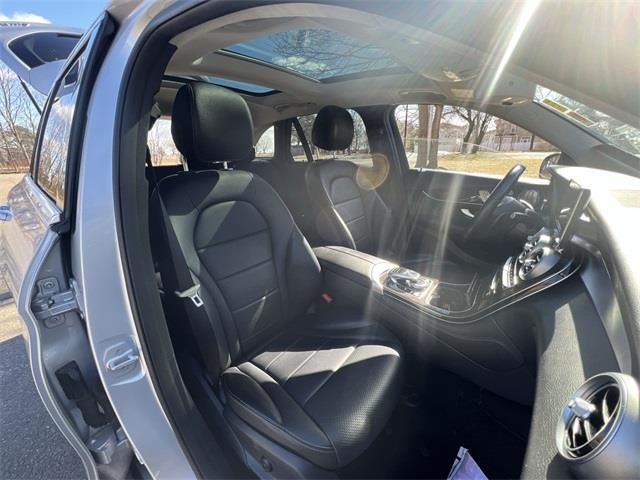 2016 Mercedes-benz Glc GLC 300, available for sale in Stratford, Connecticut | Wiz Leasing Inc. Stratford, Connecticut 2016 Mercedes-benz Glc GLC 300, available for sale in Stratford, Connecticut | Wiz Leasing Inc. Stratford, Connecticut