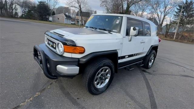 2012 Toyota Fj Cruiser Base, available for sale in Stratford, Connecticut | Wiz Leasing Inc. Stratford, Connecticut 2012 Toyota Fj Cruiser Base, available for sale in Stratford, Connecticut | Wiz Leasing Inc. Stratford, Connecticut