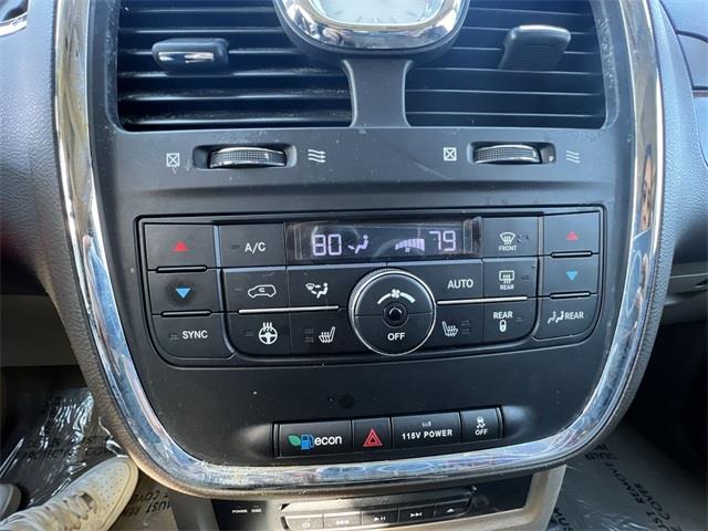 2014 Chrysler Town & Country Touring-L, available for sale in Stratford, Connecticut | Wiz Leasing Inc. Stratford, Connecticut 2014 Chrysler Town & Country Touring-L, available for sale in Stratford, Connecticut | Wiz Leasing Inc. Stratford, Connecticut