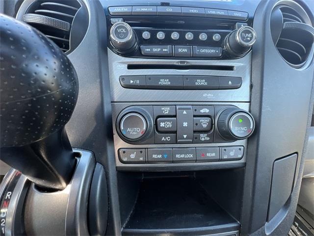 2015 Honda Pilot Touring, available for sale in Stratford, Connecticut | Wiz Leasing Inc. Stratford, Connecticut 2015 Honda Pilot Touring, available for sale in Stratford, Connecticut | Wiz Leasing Inc. Stratford, Connecticut