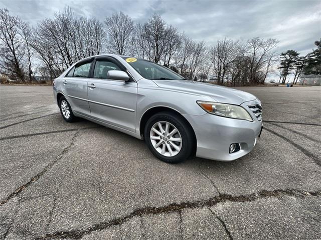 2011 Toyota Camry XLE, available for sale in Stratford, Connecticut | Wiz Leasing Inc. Stratford, Connecticut