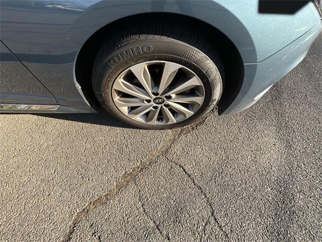 2015 Hyundai Sonata Sport, available for sale in Stratford, Connecticut | Wiz Leasing Inc. Stratford, Connecticut 2015 Hyundai Sonata Sport, available for sale in Stratford, Connecticut | Wiz Leasing Inc. Stratford, Connecticut