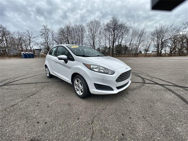 2016 Ford Fiesta SE, available for sale in Stratford, Connecticut | Wiz Leasing Inc. Stratford, Connecticut
