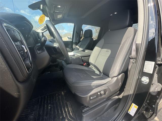 2019 Chevrolet Silverado 1500 LT, available for sale in Stratford, Connecticut | Wiz Leasing Inc. Stratford, Connecticut 2019 Chevrolet Silverado 1500 LT, available for sale in Stratford, Connecticut | Wiz Leasing Inc. Stratford, Connecticut