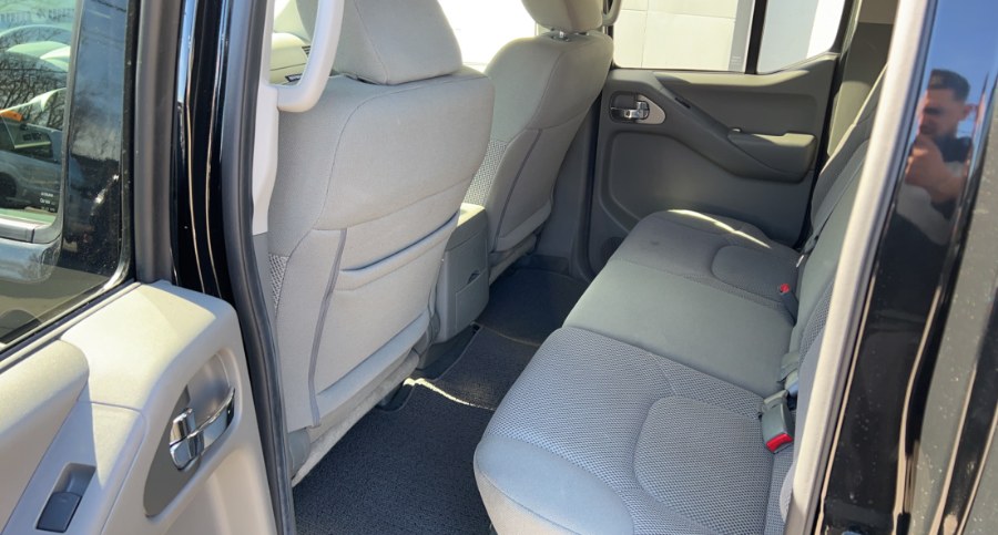 2019 Nissan Frontier Crew Cab 4x4 SV Auto, available for sale in Waterbury, Connecticut | West End Automotive Center. Waterbury, Connecticut 2019 Nissan Frontier Crew Cab 4x4 SV Auto, available for sale in Waterbury, Connecticut | West End Automotive Center. Waterbury, Connecticut