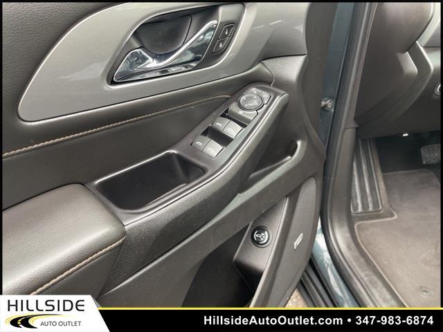 2018 Chevrolet Traverse LT Leather, available for sale in Jamaica, New York | Hillside Auto Outlet. Jamaica, New York 2018 Chevrolet Traverse LT Leather, available for sale in Jamaica, New York | Hillside Auto Outlet. Jamaica, New York
