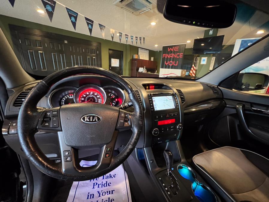 2013 Kia Sorento AWD 4dr V6 SX, available for sale in West Hartford, Connecticut | AutoMax. West Hartford, Connecticut 2013 Kia Sorento AWD 4dr V6 SX, available for sale in West Hartford, Connecticut | AutoMax. West Hartford, Connecticut