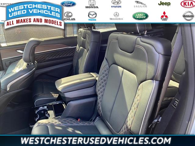 Used Jeep Grand Cherokee l Summit 2021 | Westchester Used Vehicles. White Plains, New York