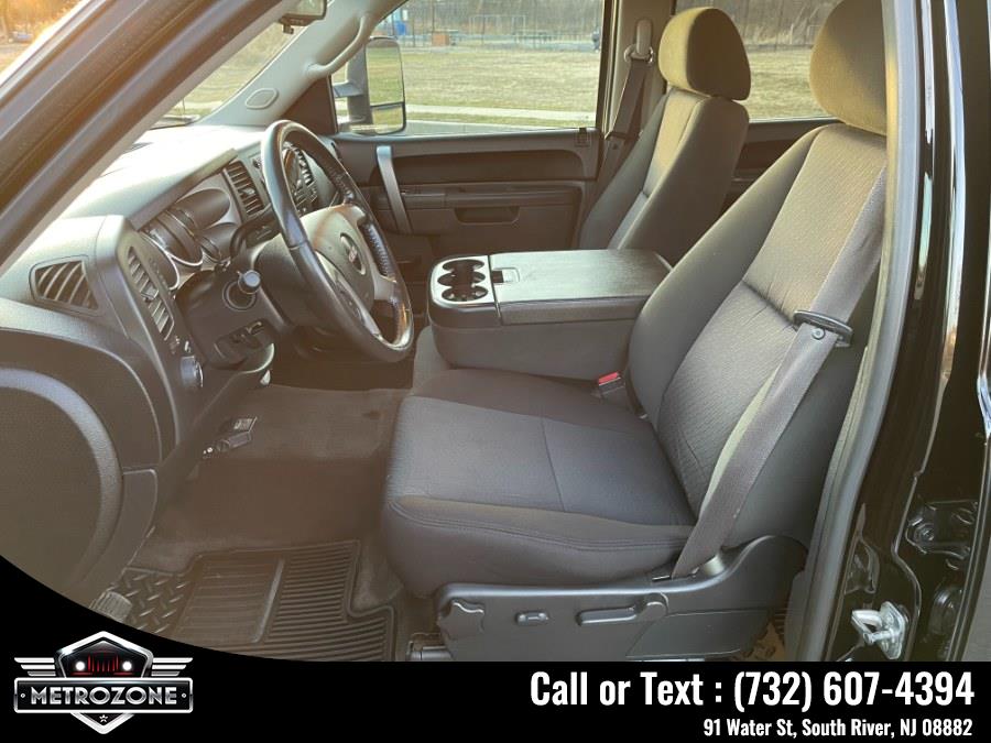 Used GMC Sierra 1500 4WD Crew Cab, SLE 2012 | Metrozone Motor Group. South River, New Jersey Used GMC Sierra 1500 4WD Crew Cab, SLE 2012 | Metrozone Motor Group. South River, New Jersey