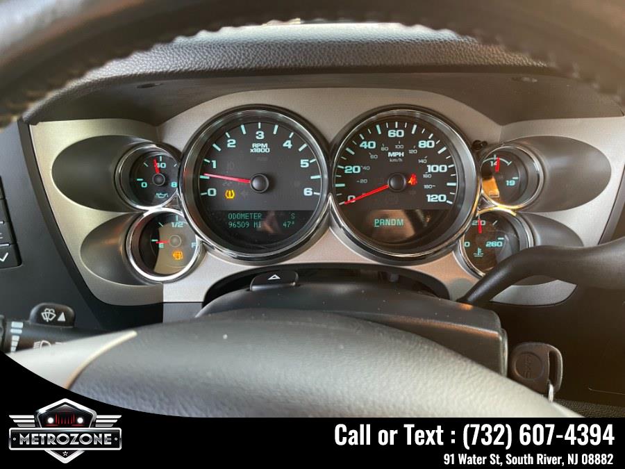 Used GMC Sierra 1500 4WD Crew Cab, SLE 2012 | Metrozone Motor Group. South River, New Jersey Used GMC Sierra 1500 4WD Crew Cab, SLE 2012 | Metrozone Motor Group. South River, New Jersey