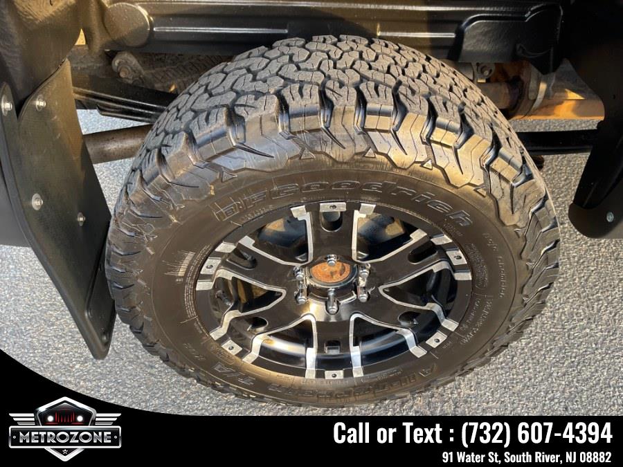 Used GMC Sierra 1500 4WD Crew Cab, SLE 2012 | Metrozone Motor Group. South River, New Jersey Used GMC Sierra 1500 4WD Crew Cab, SLE 2012 | Metrozone Motor Group. South River, New Jersey