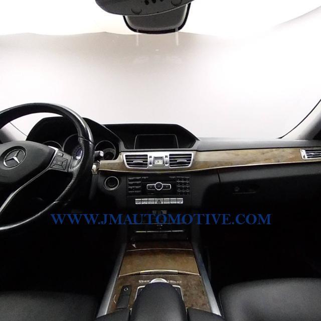 2014 Mercedes-benz E-class 4dr Sdn E 350 Luxury 4MATIC, available for sale in Naugatuck, Connecticut | J&M Automotive Sls&Svc LLC. Naugatuck, Connecticut 2014 Mercedes-benz E-class 4dr Sdn E 350 Luxury 4MATIC, available for sale in Naugatuck, Connecticut | J&M Automotive Sls&Svc LLC. Naugatuck, Connecticut