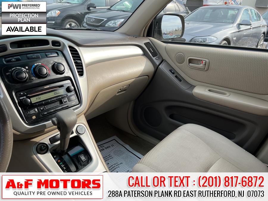 Used Toyota Highlander 4dr 4-Cyl 4WD 2005 | A&F Motors LLC. East Rutherford, New Jersey Used Toyota Highlander 4dr 4-Cyl 4WD 2005 | A&F Motors LLC. East Rutherford, New Jersey