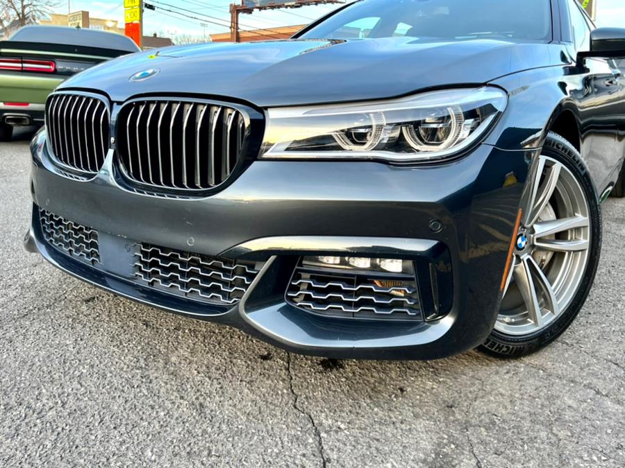 Used BMW 7 Series 750i xDrive Sedan M Package  M package 2017 | Easy Credit of Jersey. Little Ferry, New Jersey
