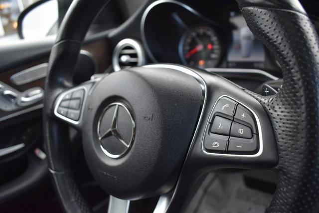 Used Mercedes-benz Glc GLC 300 2019 | Certified Performance Motors. Valley Stream, New York