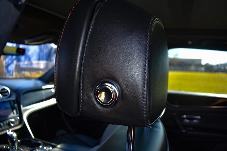 Used Bentley Bentayga V8 2019 | Certified Performance Motors. Valley Stream, New York