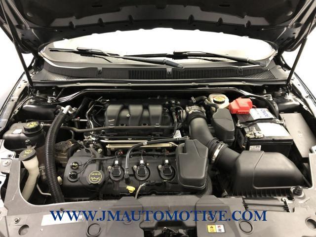 2018 Ford Taurus Limited AWD, available for sale in Naugatuck, Connecticut | J&M Automotive Sls&Svc LLC. Naugatuck, Connecticut 2018 Ford Taurus Limited AWD, available for sale in Naugatuck, Connecticut | J&M Automotive Sls&Svc LLC. Naugatuck, Connecticut